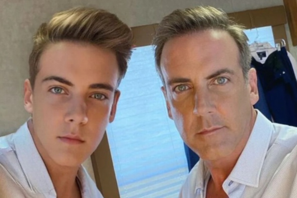 Imagen Carlos Ponce enloquece las redes sociales con joven idéntico a él