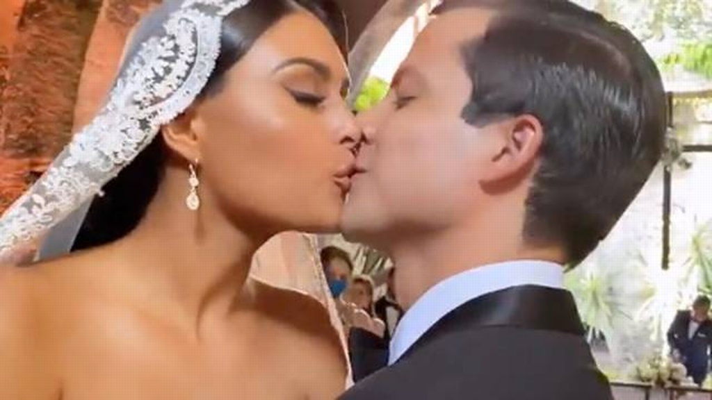 Imagen Así se casó Kristal Silva ayer sábado (+Video y fotos)