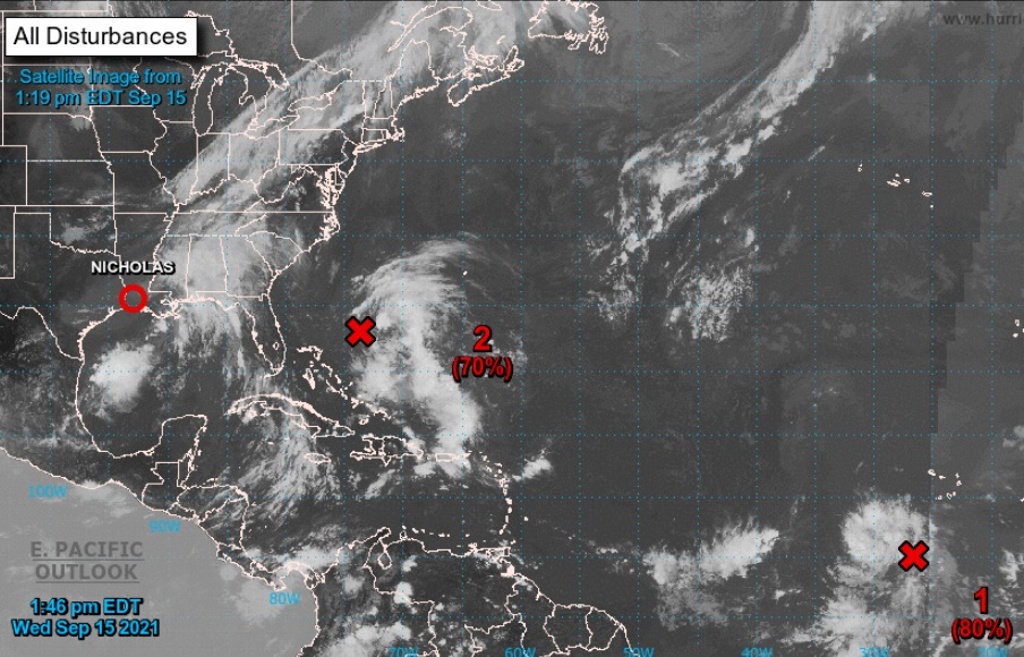 Imagen Vigilan 3 posibles ciclones en el Atlántico