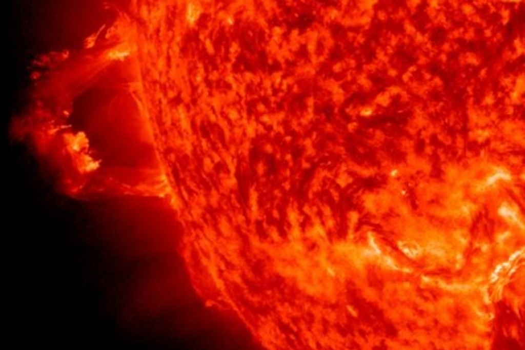 Imagen Advierten que súper tormenta solar podría golpear la Tierra en cualquier momento