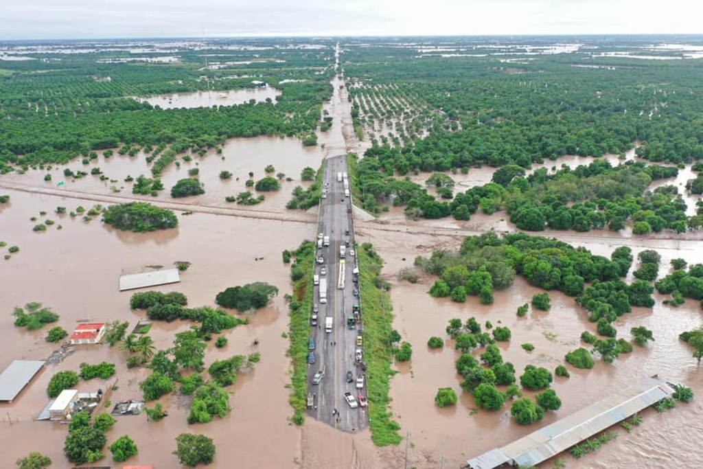 Imagen ‘Pamela’ deja inundaciones en Nayarit y Sinaloa