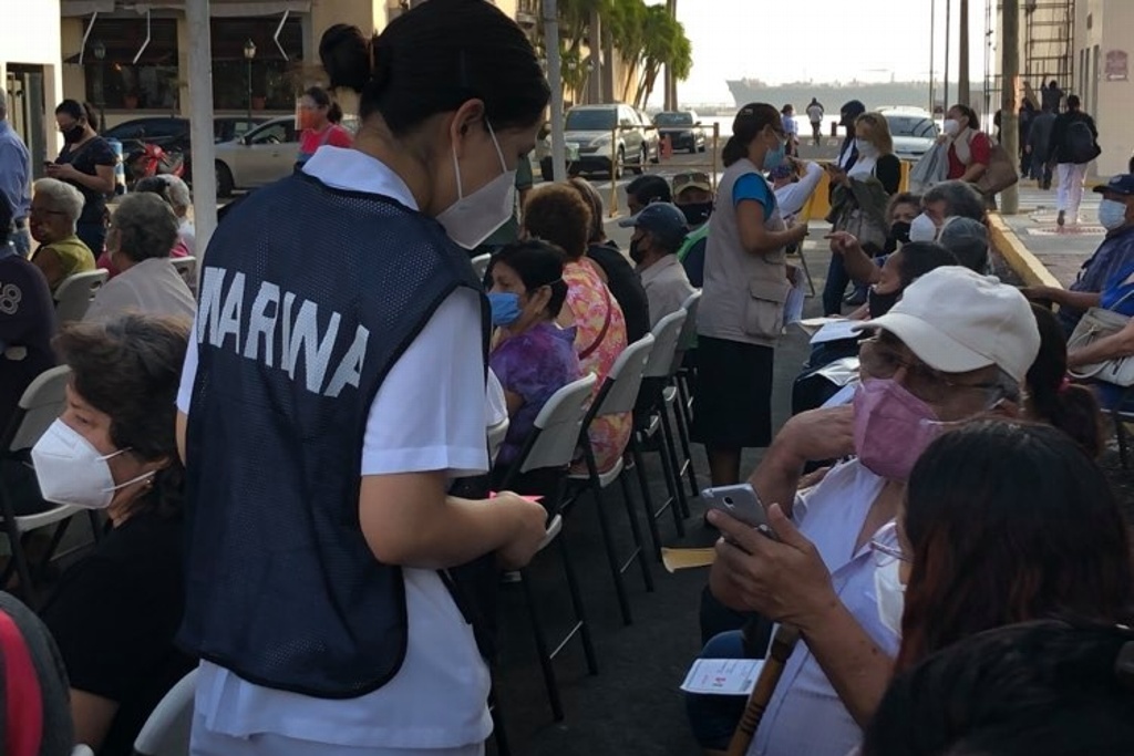 Imagen Este día vacunarán contra COVID-19 a rezagados de 18 a 29 años en Veracruz