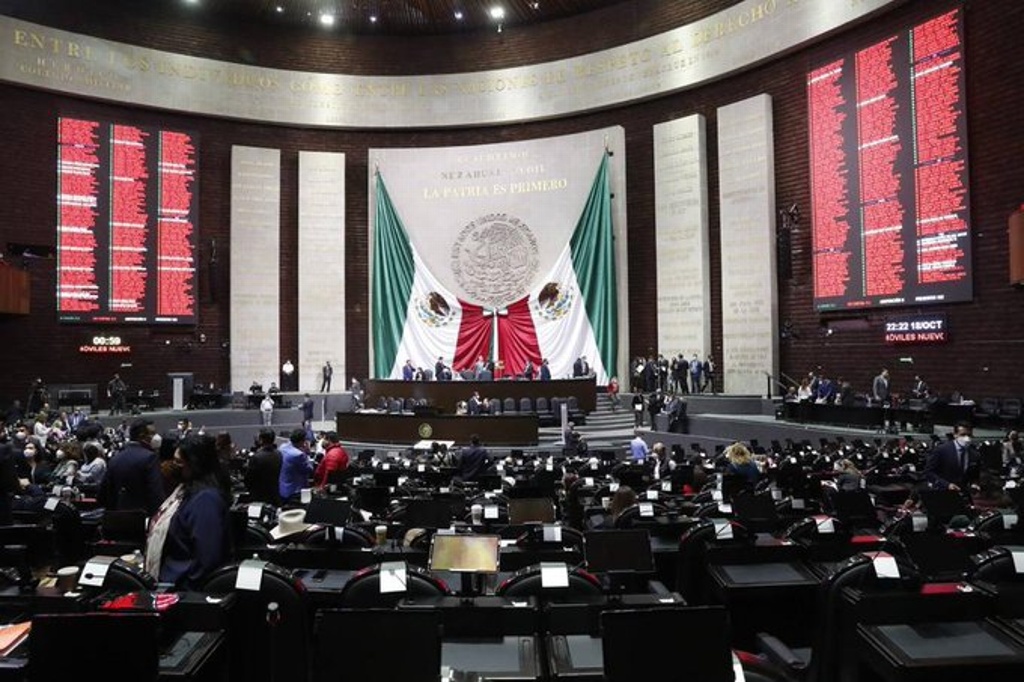 Imagen Diputados federales triplican sueldo; esto preciben
