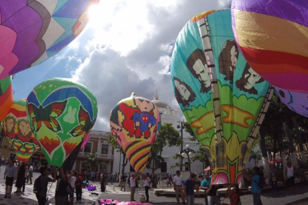 Imagen Llegan a Veracruz globos monumentales aerostáticos