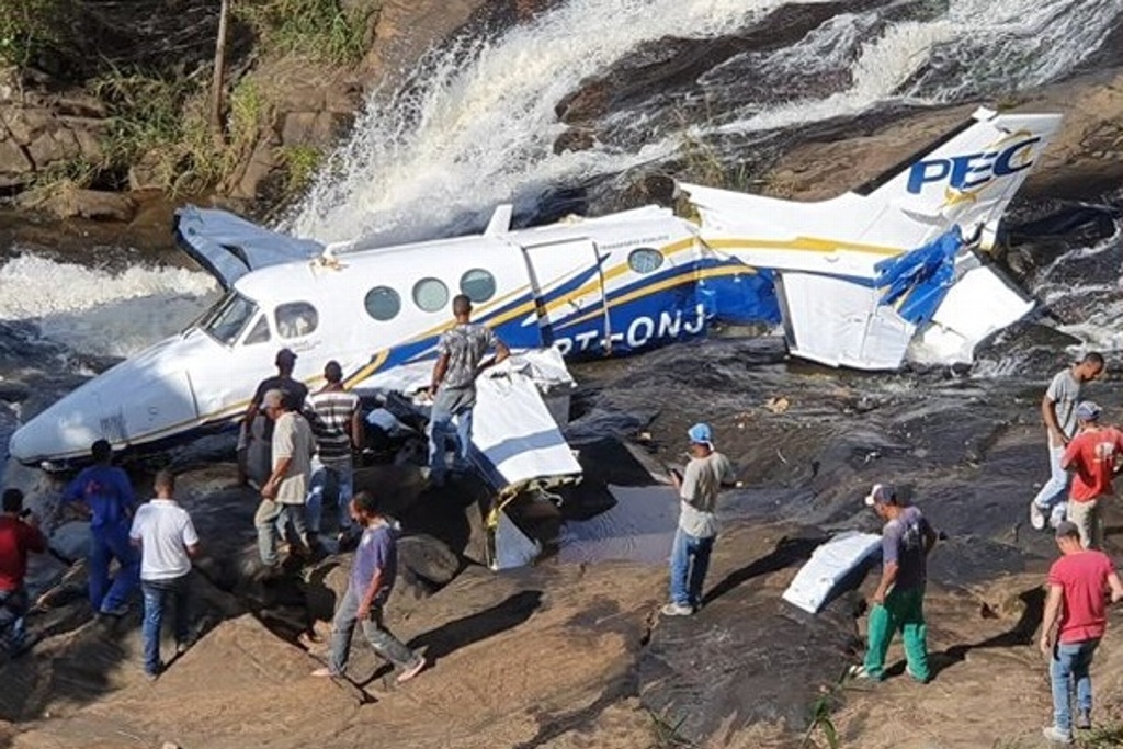 Imagen Revelan video de cantante antes de morir en accidente de avión