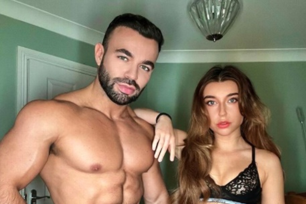 Imagen Hermanos se graban en OnlyFans para mantener a sus padres
