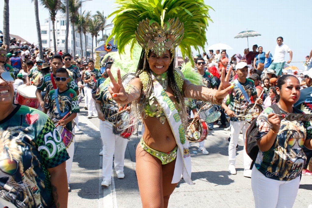 Imagen Piden campaña para anunciar fecha de Carnaval de Veracruz 2022 a nivel nacional 