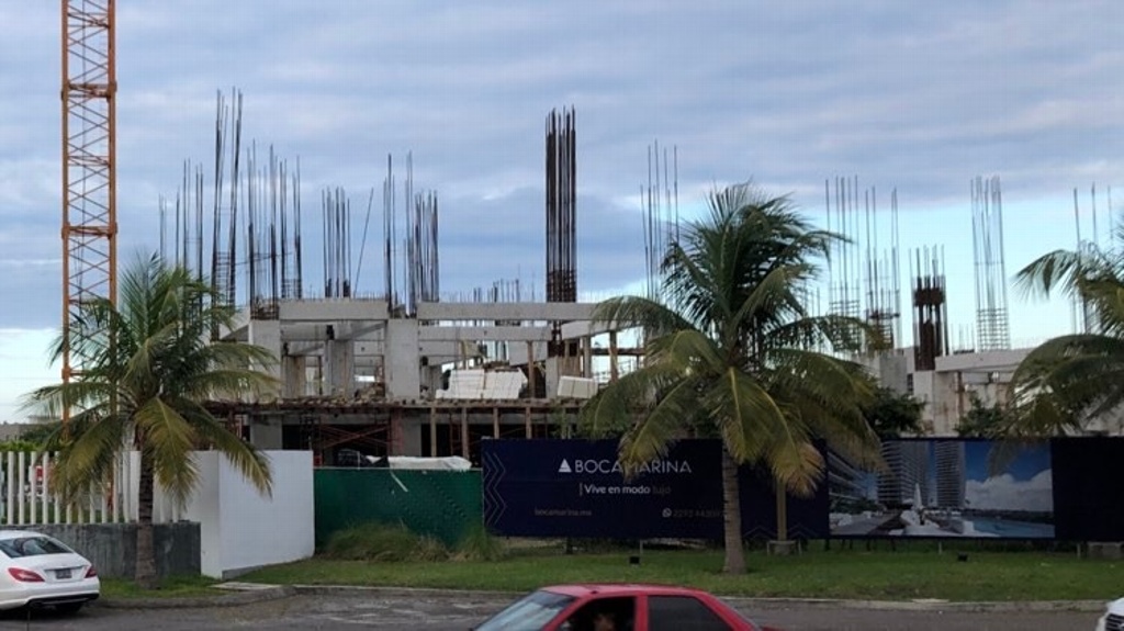 Imagen Construían dos torres de 31 niveles en Boca del Río, pero fueron suspendidas: CTM