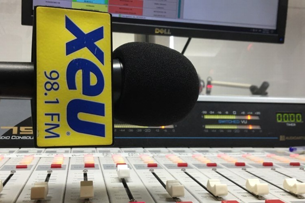Imagen Destacan locutores a XEU como una fuente de información confiable