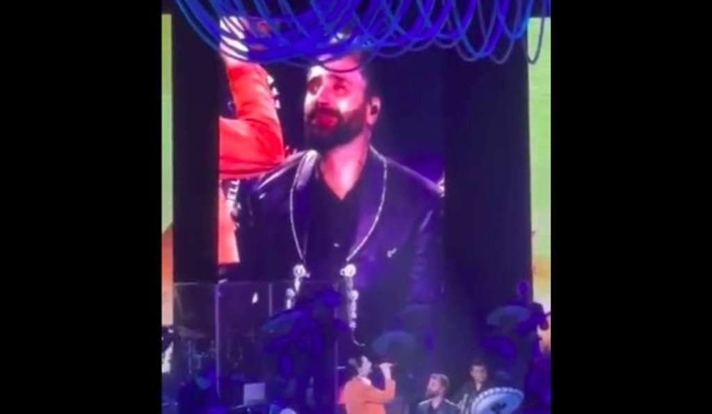 Imagen Entre lágrimas, Alejandro Fernández ofrece primer show tras muerte de su padre (+video)