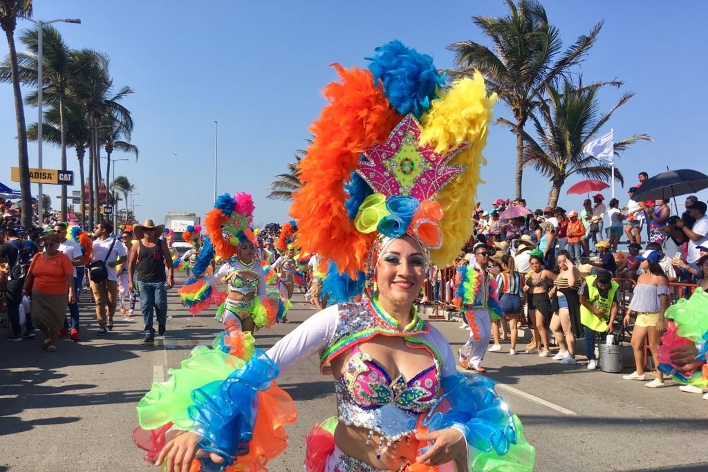 Imagen Será obligatorio el uso de cubrebocas durante el Carnaval de Veracruz: Presidente del comité