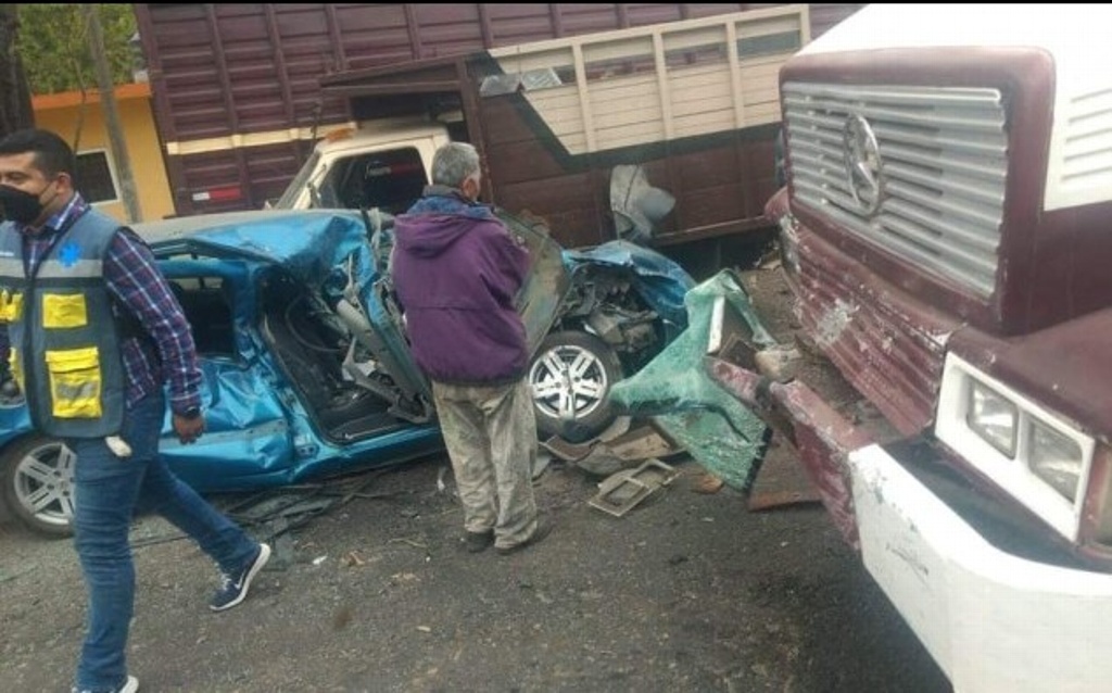 Imagen Un lesionado deja carambola de 4 vehículos en carretera federal Córdoba-Veracruz