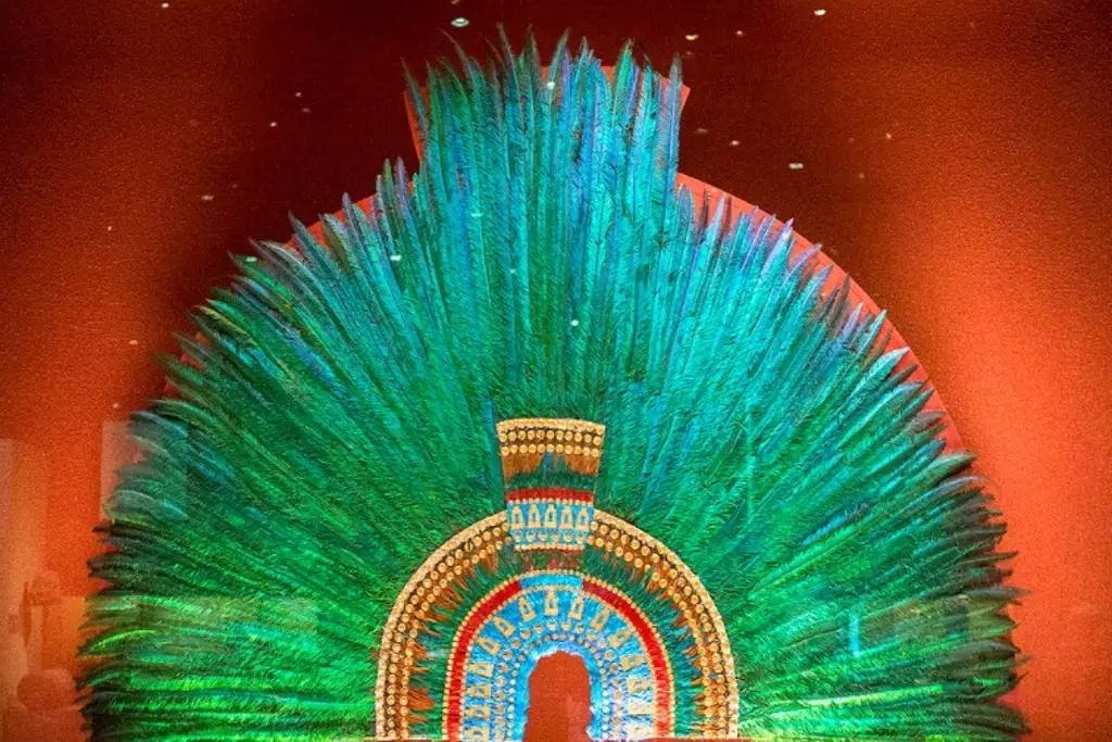 Imagen Esta es la verdadera historia del Penacho de Moctezuma