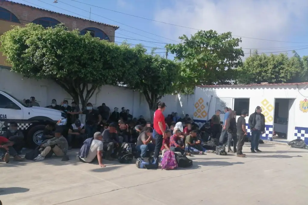 Imagen Prodecon apoya a migrantes en Veracruz para tramitar su RFC