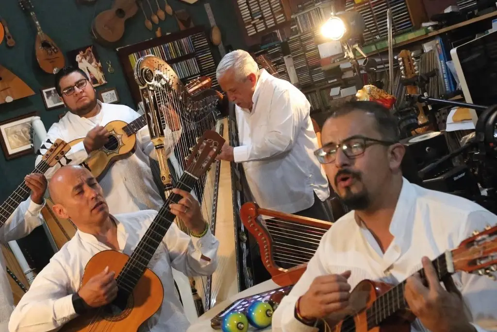 Imagen Invitan al concierto romántico del grupo Tlen Huicani, será gratuito