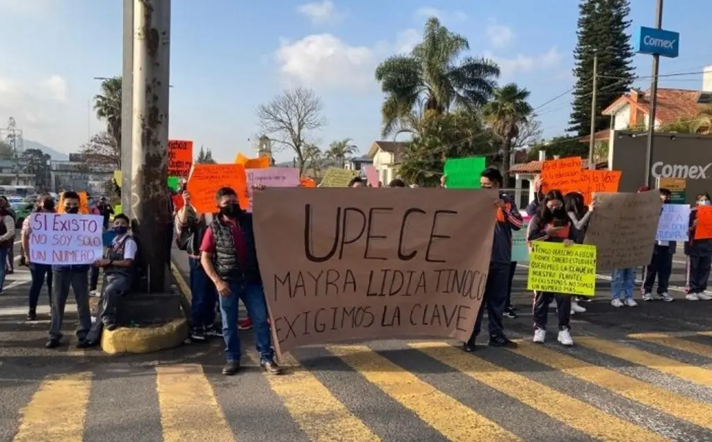 Imagen Exigen regularizar telesecundaria anexa a la Escuela Normal Superior Veracruzana