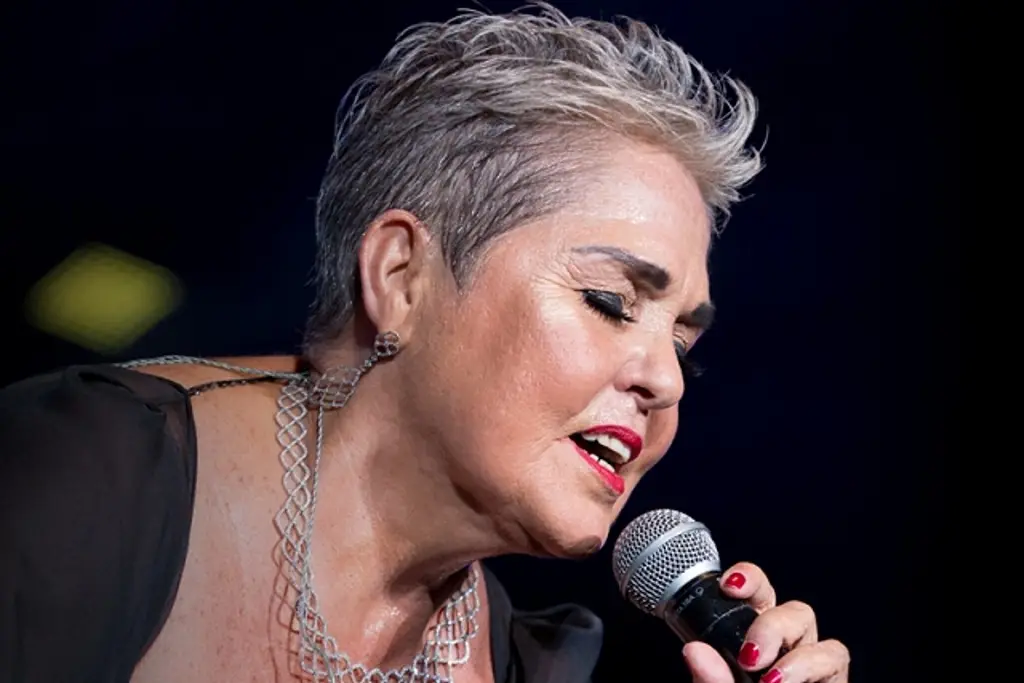 Imagen Lupita D'Alessio cumple 68 años de edad y 51 de trayectoria