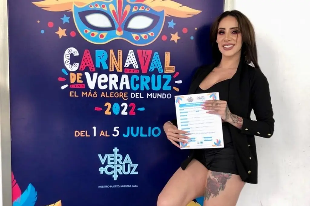 Imagen Se inscribe Vale Queen como candidata en el comité de Carnaval; afirma que será la reina