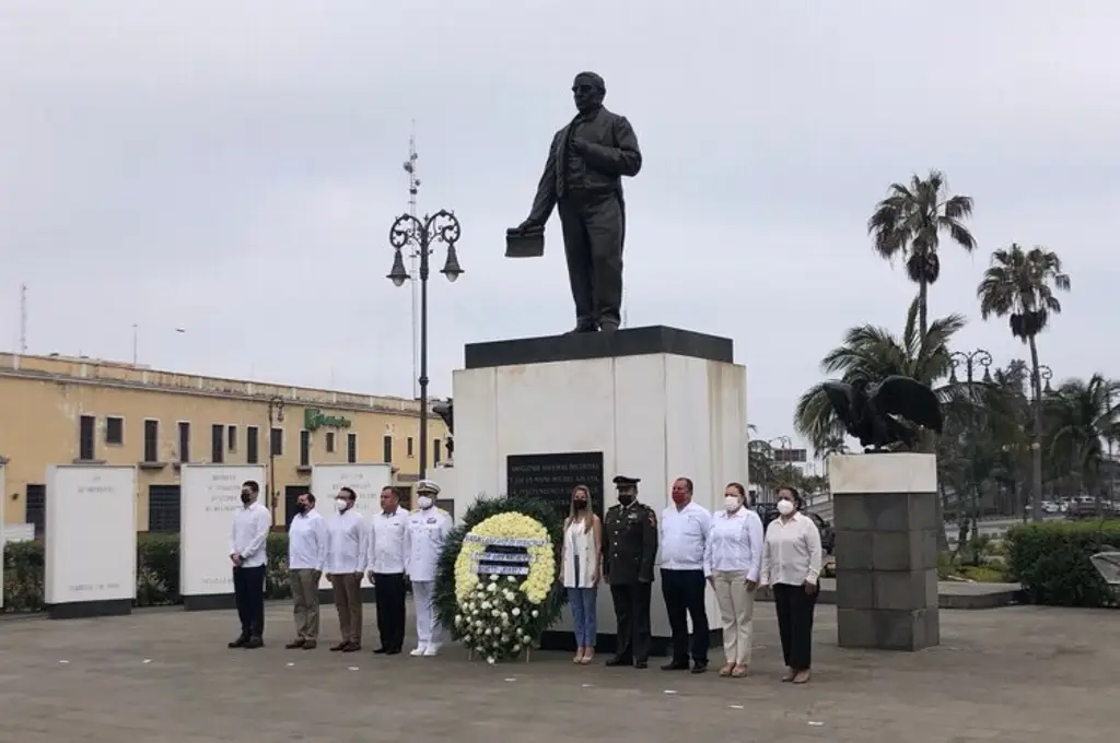 Imagen Así se conmemoró a Juárez en Veracruz 