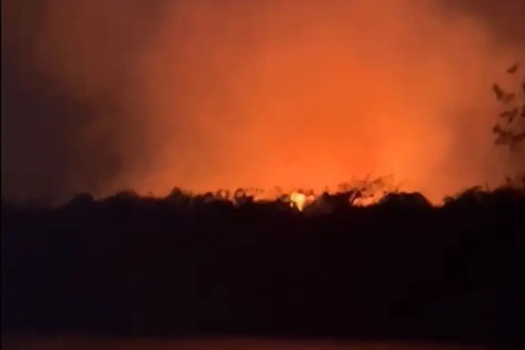 Imagen Incendio cerca del fraccionamiento El Dorado 