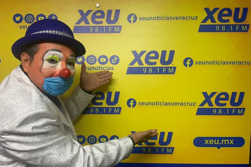 Imagen 'Lacho Cucaracho' venderá toritos, volovanes y shows para ser rey del Carnaval de Veracruz 