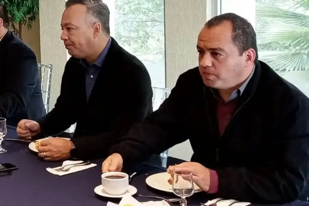 Imagen Se necesita una Xalapa limpia, sin basura ni baches: Fernando Arana