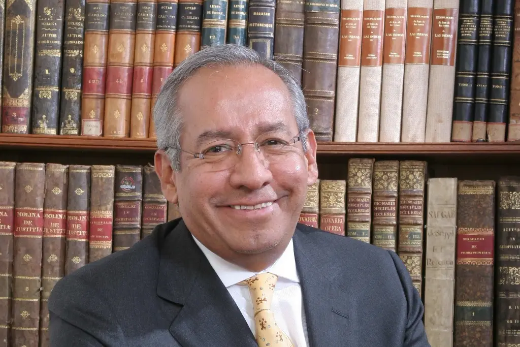 Imagen Respeto el secreto profesional sobre propiedades de Carlos Loret de Mola: Ignacio Morales Lechuga