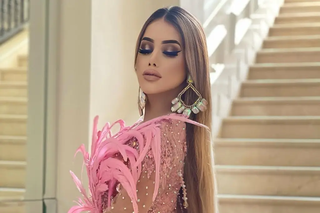 Imagen Impacta en redes la reina trans del Carnaval de Veracruz 2022 (+fotos)