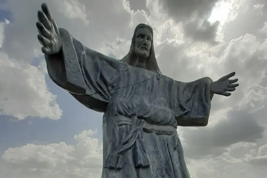 Imagen Imagen de Cristo Redentor ha atraído turismo a Tierra Blanca: Ayuntamiento