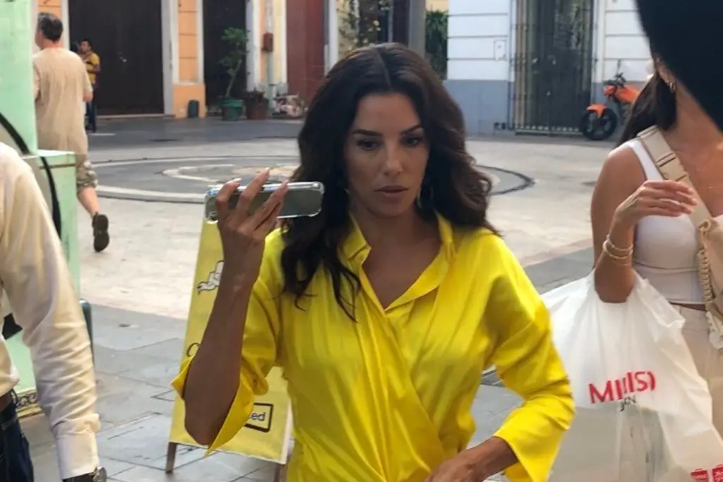 Imagen Eva Longoria graba serie en Veracruz y baila un son jarocho