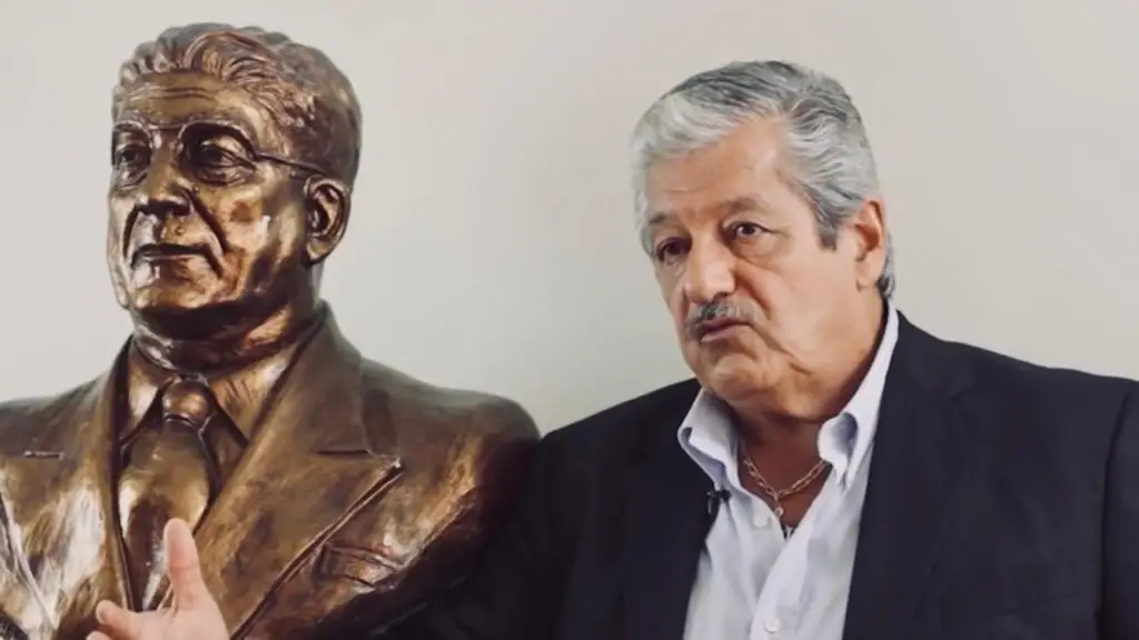 Imagen Entregan reconocimiento “Forjadores de Veracruz” al Ingeniero Baltazar Pazos de la Torre
