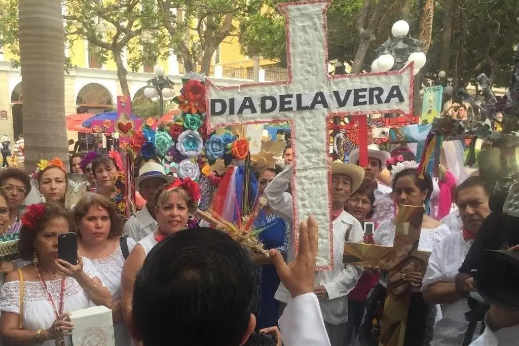 Imagen Habrá desfile de las cruces en Veracruz