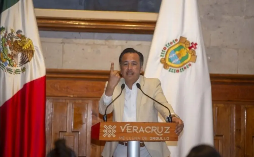 Imagen Gobernador niega presión contra Acuario de Veracruz; 