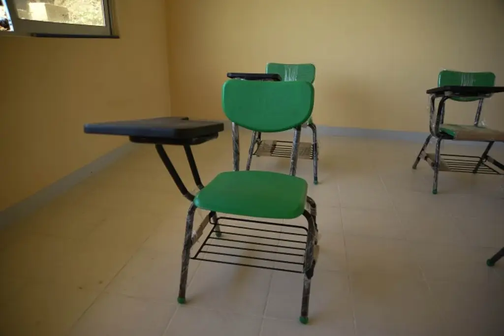 Imagen Escuelas de tiempo completo seguirán; padres definirán pago a maestros: SEV 