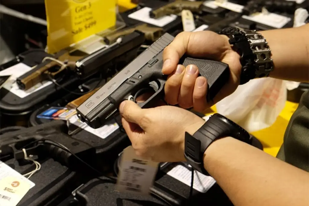 Imagen México alista más denuncias contra fabricantes de armas en EU: Ebrard
