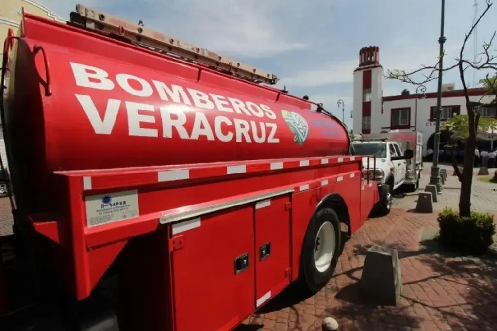 Imagen Incendio en tiradero clandestino en zona norte de Veracruz 