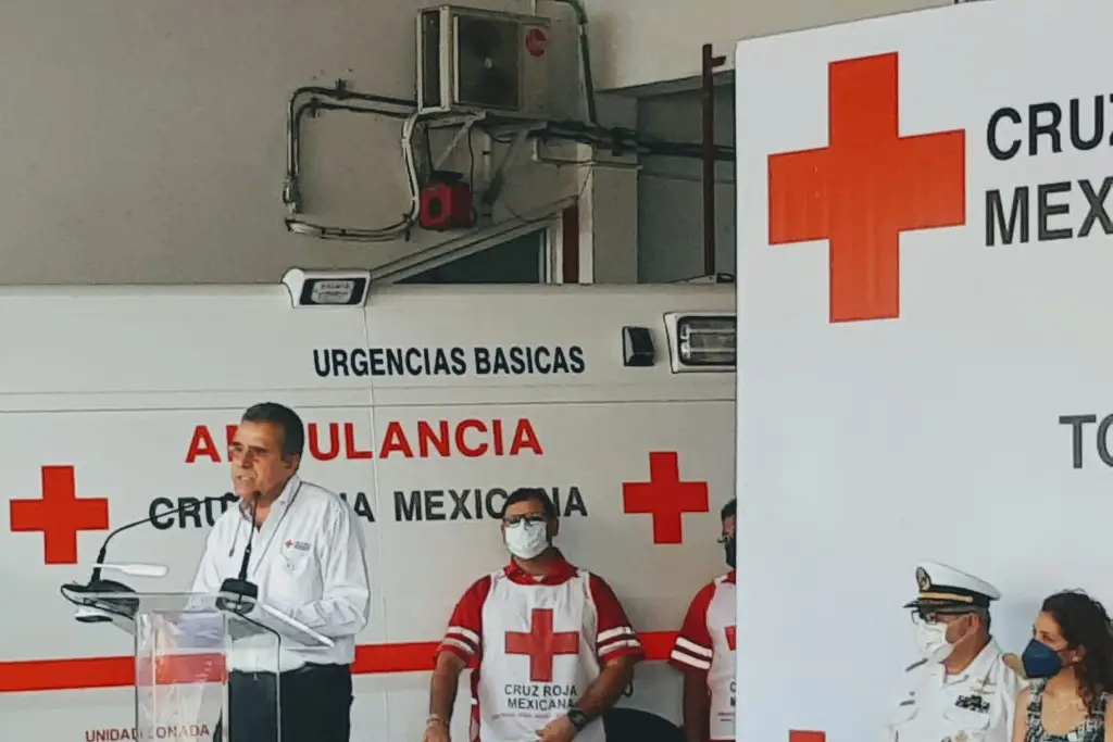 Imagen Nombran a Oswaldo Ficachi Figueroa como delegado estatal de la Cruz Roja