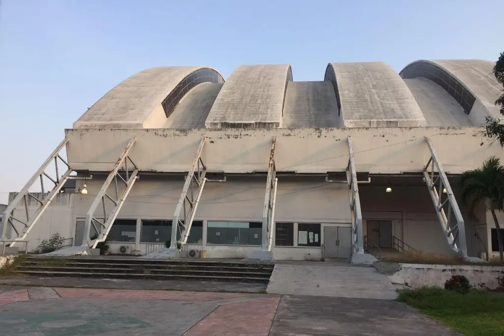 Imagen Con avanzado deterioro, el auditorio Benito Juárez cumple 50 años 