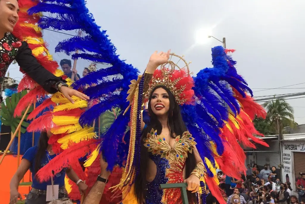 Imagen Como los ángeles, Yeri MUA luce diseño de quien ha vestido a Miss Universo