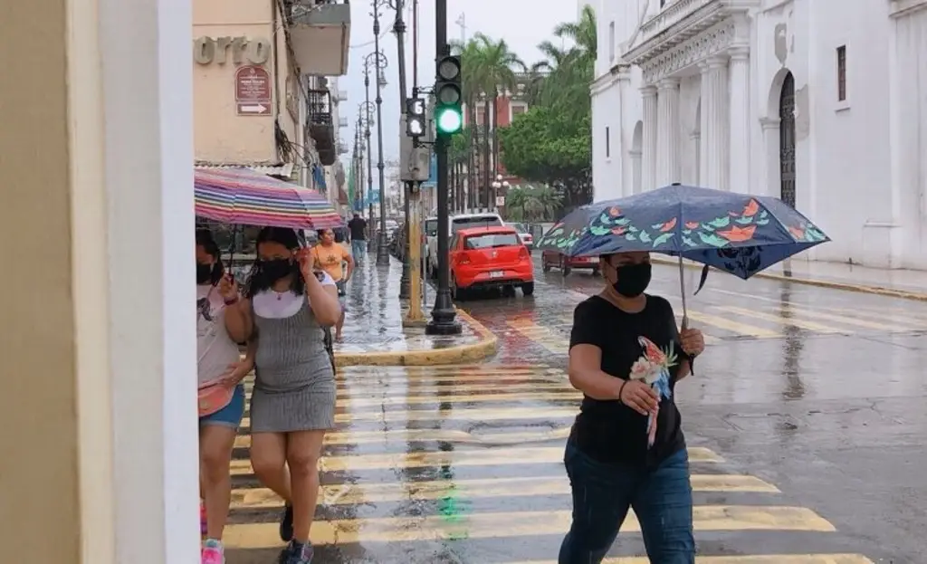 Imagen Aumentan las lluvias en el estado de Veracruz; emiten Alerta Gris 