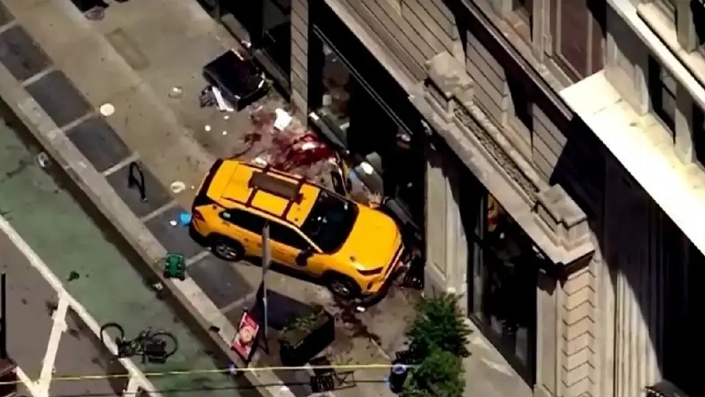 Imagen Turista mexicana pierde una pierna tras ser atropellada por taxi en Nueva York