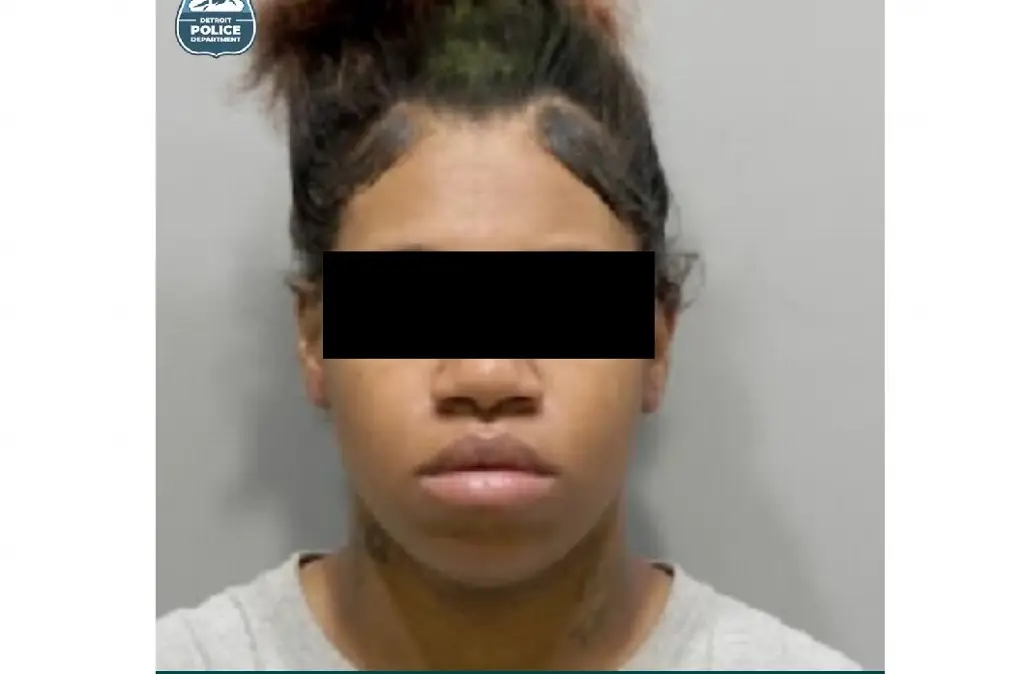 Imagen Arrestan a mujer tras hallazgo del cuerpo de su hijo de 3 años en el congelador 