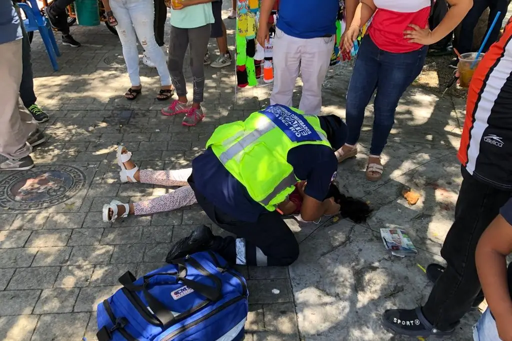 Imagen Menor se desmaya tras ser vacunada contra COVID en Veracruz 