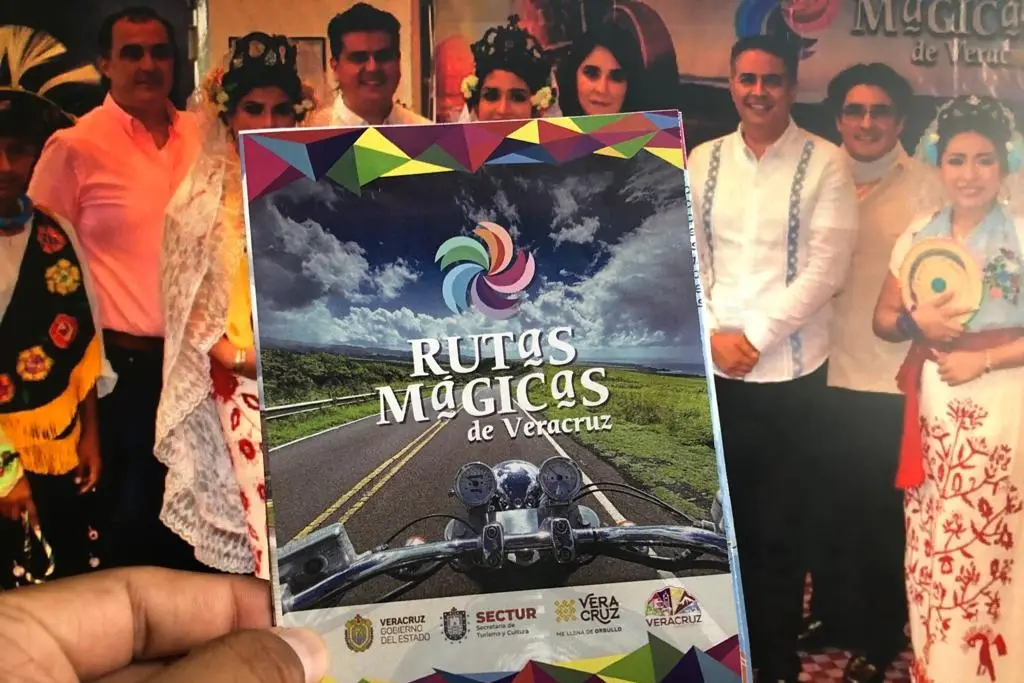 Imagen Promocionan pueblos mágicos de Veracruz con álbum canjeable 