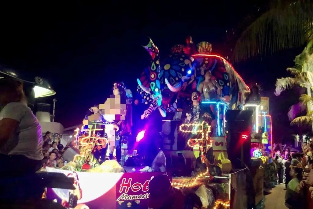 Imagen Actriz £orn0 Luna Bella prendió a Veracruz en el Carnaval 