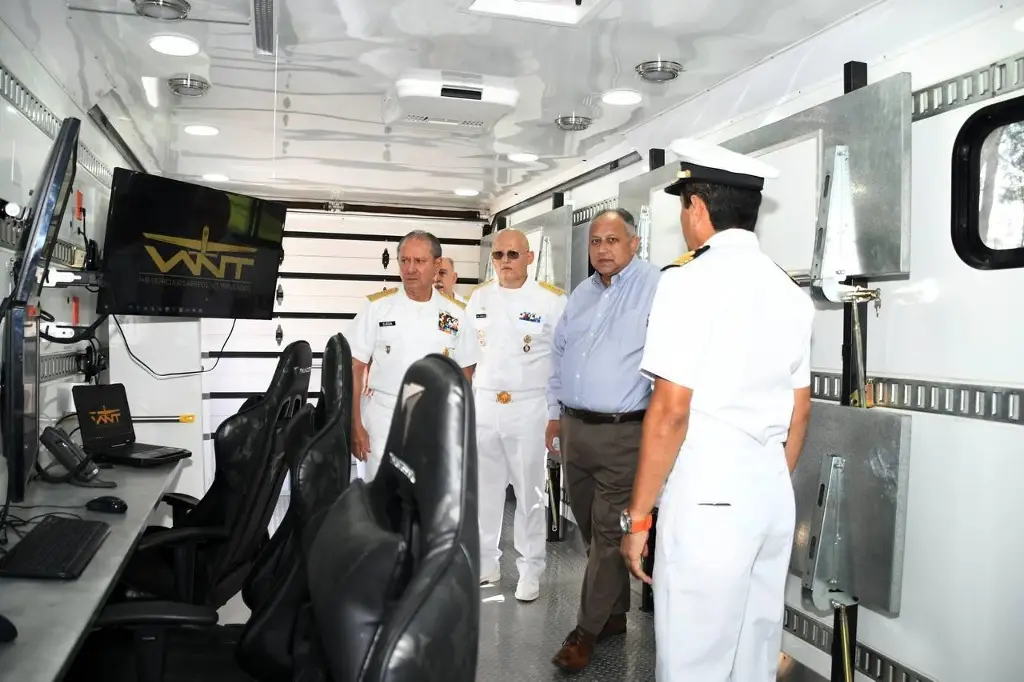 Imagen Secretarios de Marina de México y EU se reúnen en el puerto de Veracruz: Semar
