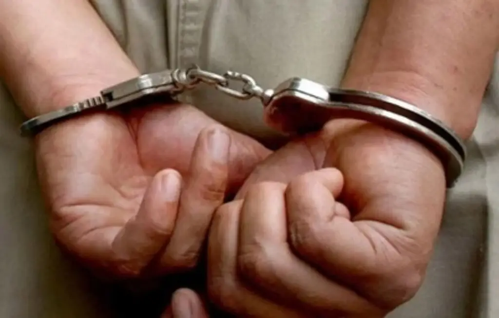 Imagen Exhibe FBI a policía de Baja California por arrestar al hombre equivocado