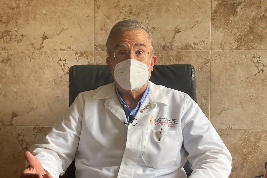 Imagen Fernando Morán Huerdo, el primer médico en realizar una cirugía laparoscópica en Veracruz 