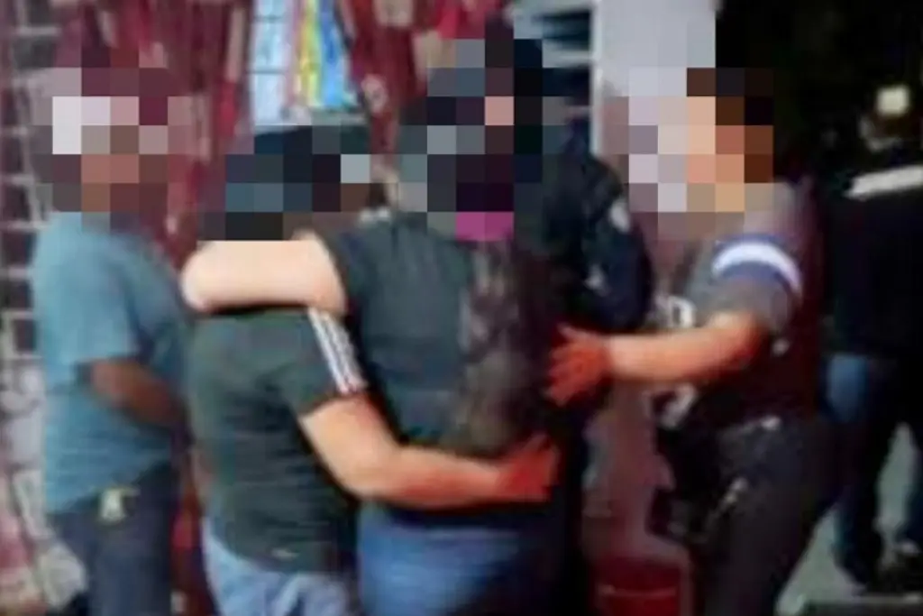 Imagen Rescatan a dos mujeres víctimas de secuestro virtual, en Tihuatlán