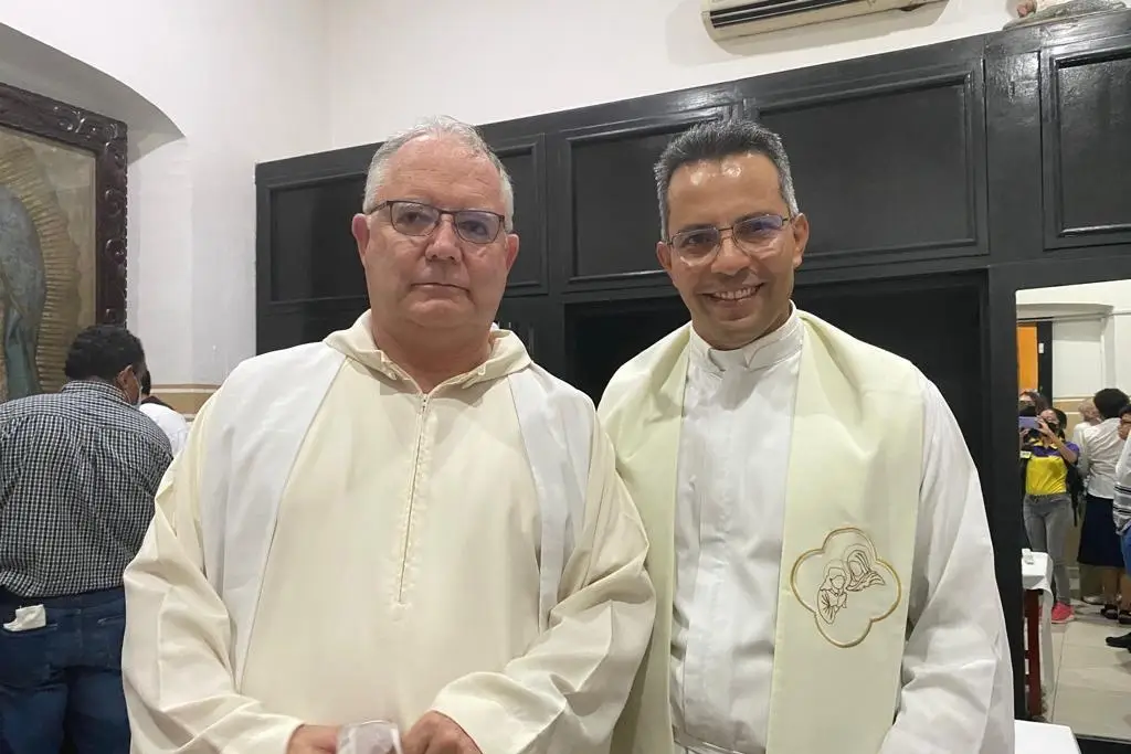 Padre Cecilio Herrera dice adiós a la parroquia de Santa Ana - xeu noticias  veracruz